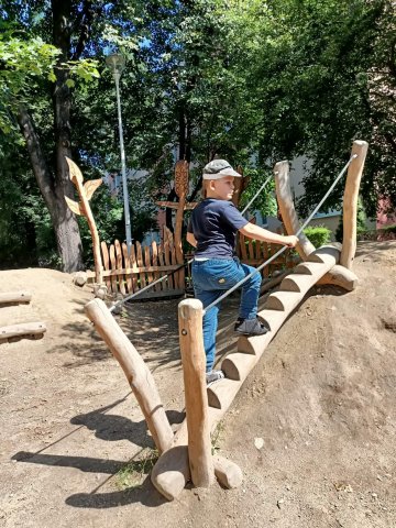 292718162_590239695944328_6918335636506518857_n (1)