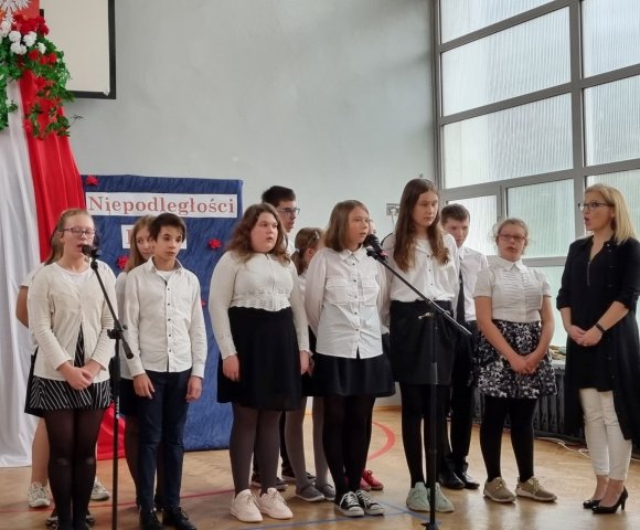 315275288_848728289909041_2914352352019189339_n &mdash; kopia