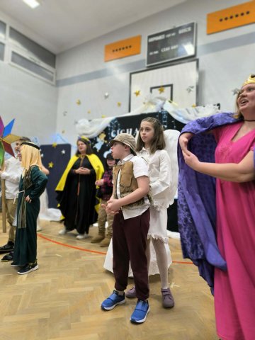 8bed970b-a584-43b3-b89c-b6f0a9bded27 (1)