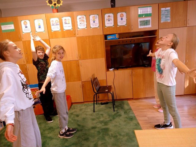 WhatsApp Image 2025-10-31 at 08.40.42 (1)