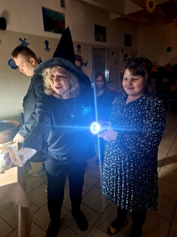 WhatsApp Image 2025-11-26 at 23.32.40 (3)