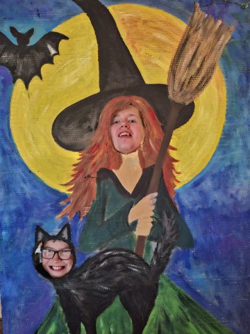 WhatsApp Image 2025-11-26 at 23.32.42 (1)