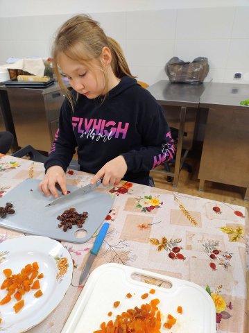 WhatsApp Image 2025-12-03 at 08.23.17 (2)