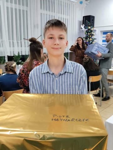 WhatsApp Image 2025-12-17 at 20.20.09 (2)