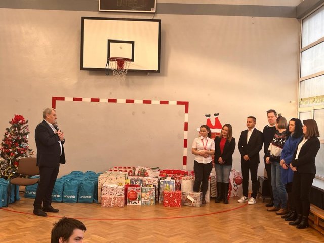 Zdjęcie WhatsApp 2023-12-19 o 20.00.44_e59ea034