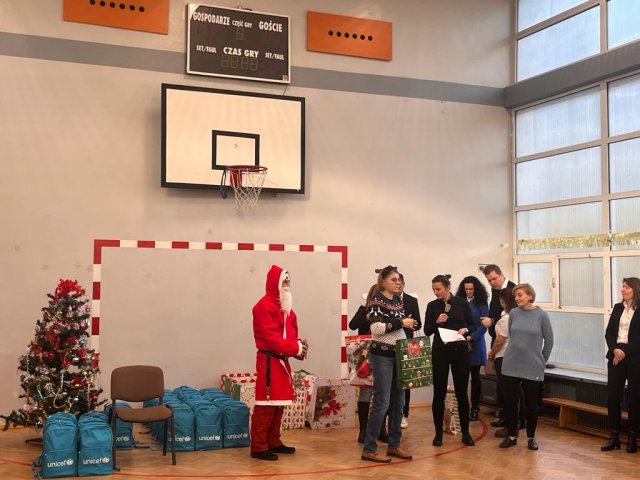 Zdjęcie WhatsApp 2023-12-19 o 20.00.48_9aef67c7