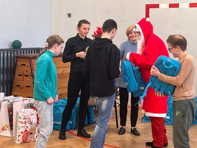 Zdjęcie WhatsApp 2023-12-19 o 20.00.51_0e857eb4