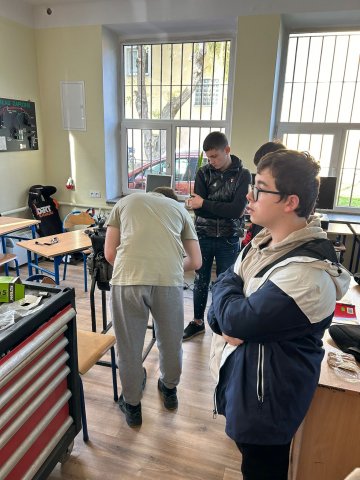 Zdjęcie WhatsApp 2025-11-13 o 20.30.48_42c6045e