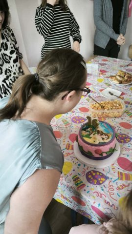 Zdjęcie WhatsApp 2025-11-13 o 21.23.00_0f01032e