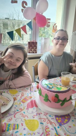 Zdjęcie WhatsApp 2025-11-13 o 21.23.00_64117bf0