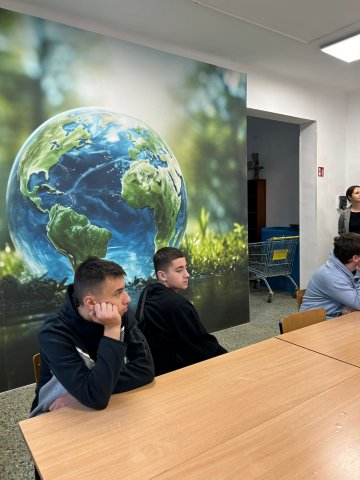 Zdjęcie WhatsApp 2025-11-25 o 18.54.52_556e8559