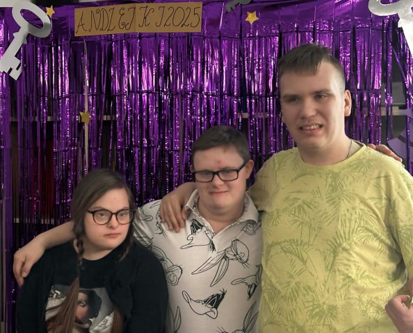 Zdjęcie WhatsApp 2025-11-28 o 11.53.13_92866d2e