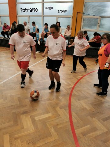 Zdjęcie WhatsApp 2025-12-02 o 20.23.18_ee4c06bd